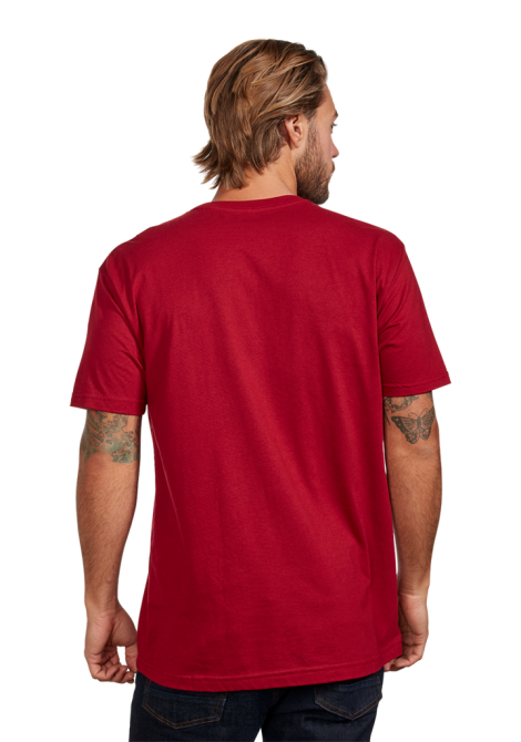tøj Nixon og script eco-repreve t-shirt kardinal/hvid 06F4500