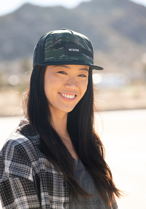 tilbehør Nixon team trucker hat tiger camo 06F4438