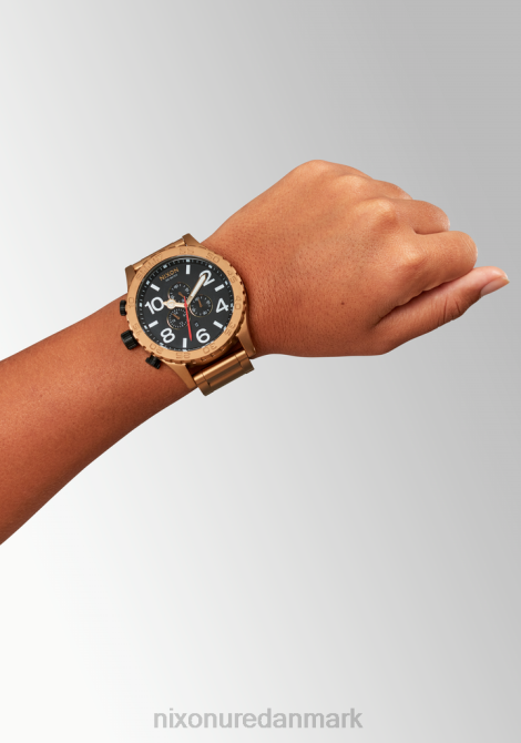 holde øje Nixon 51-30 krono bronze/sort 06F430