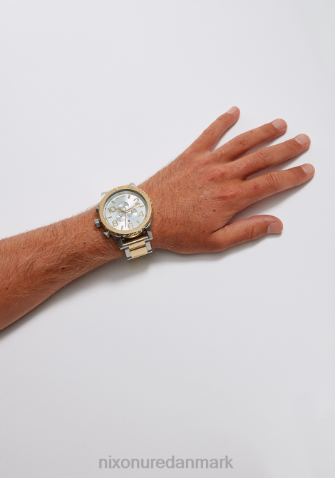 holde øje Nixon 51-30 krono sort 06F425